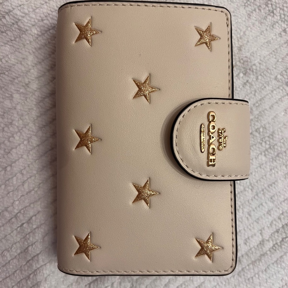 Coach Medium Corner Zip Wallet Star Print